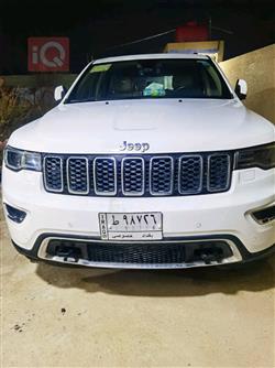 جیپ گراند شیرۆکی